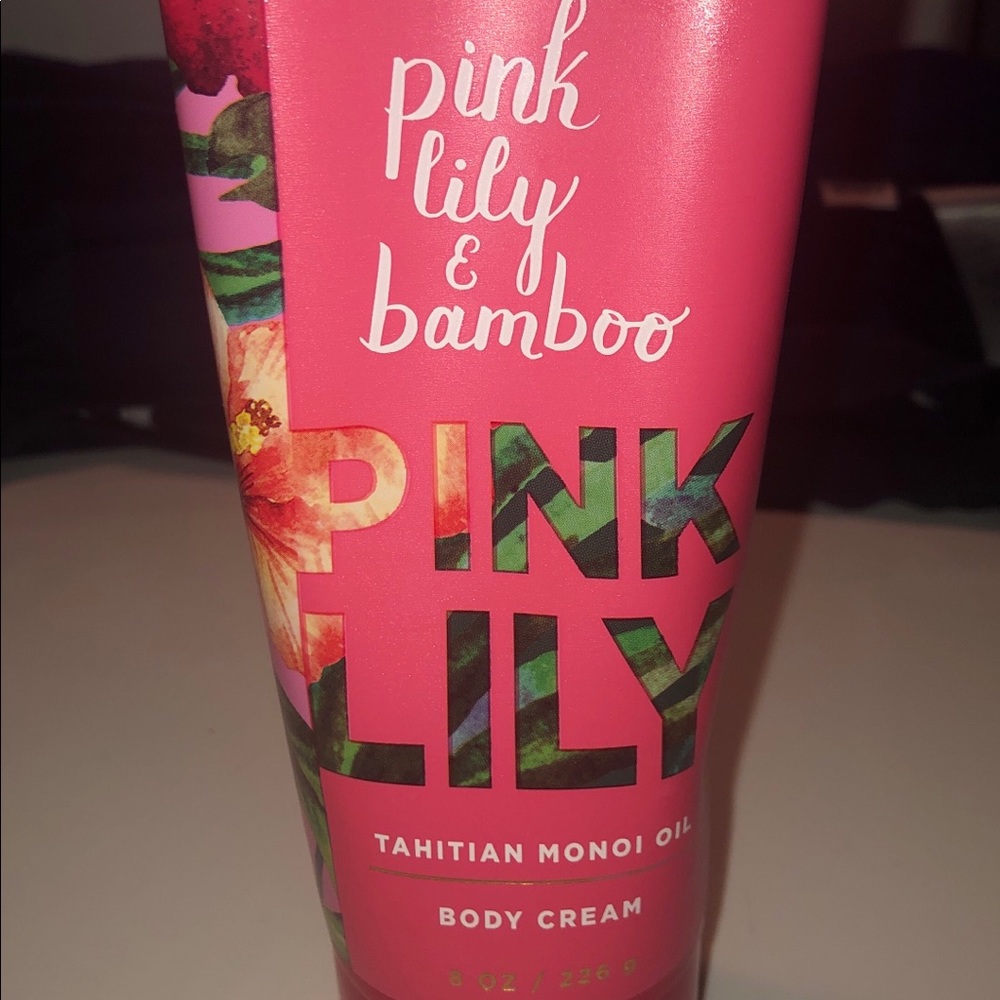 Pink lily and bamboo lotion